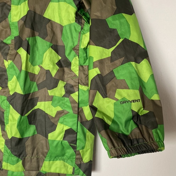 The North Face Dry Vent boys lightweight coat size 4T - Picture 3 of 9